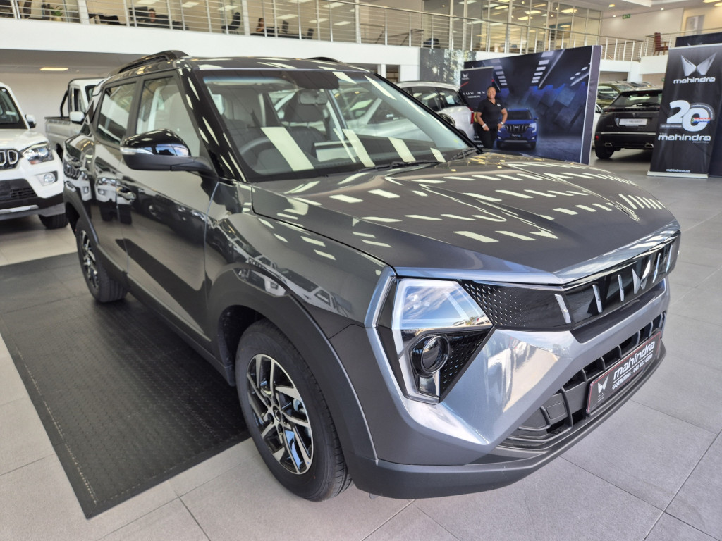 2025 Mahindra XUV3X0 1.2T AX5 MT for sale - N325953