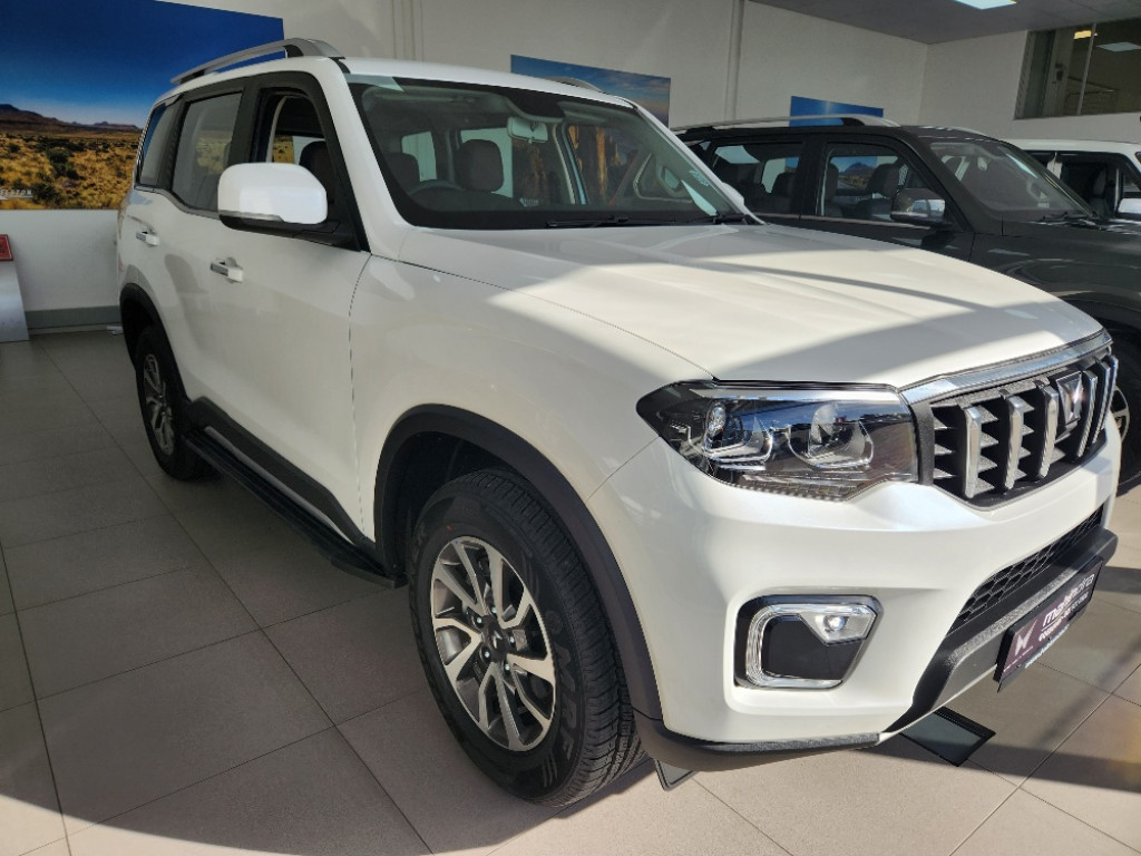 2025 Mahindra Scorpio -N Z8 2.2D 6AT 4X2 for sale - N327544