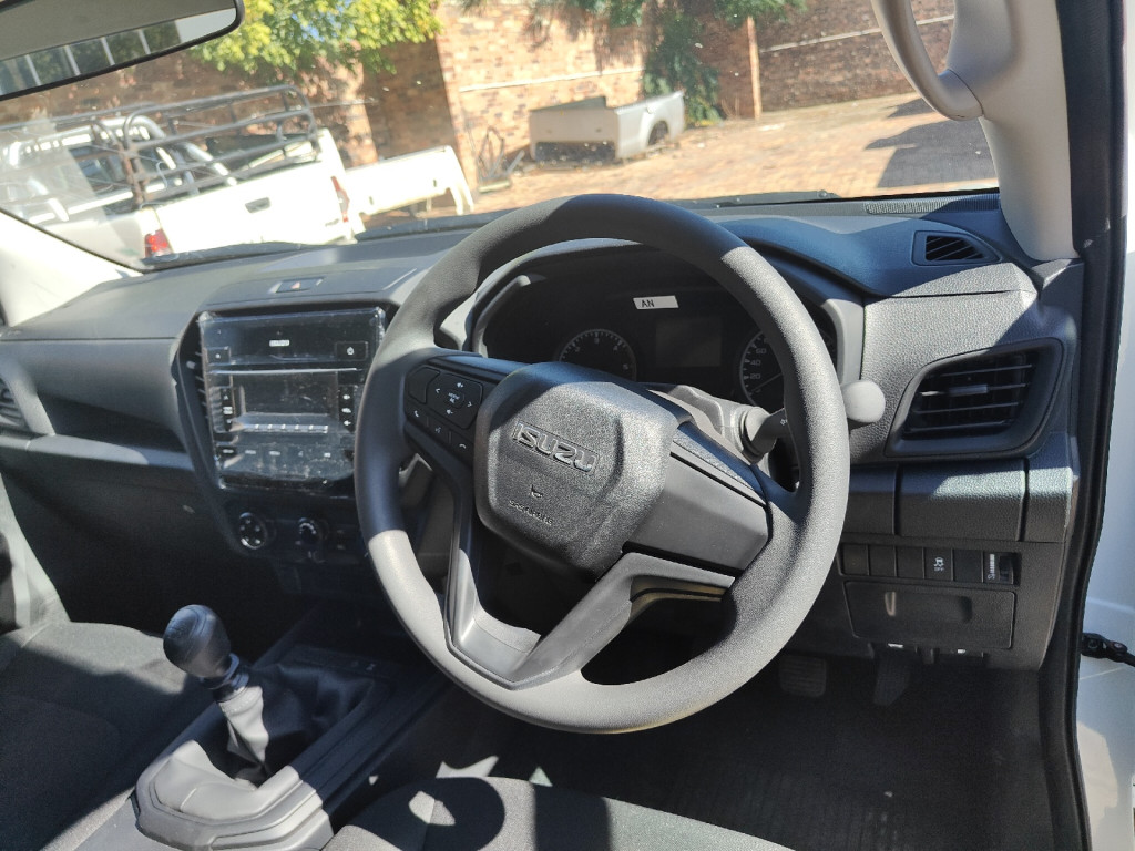  Isuzu D-MAX 2025 for sale