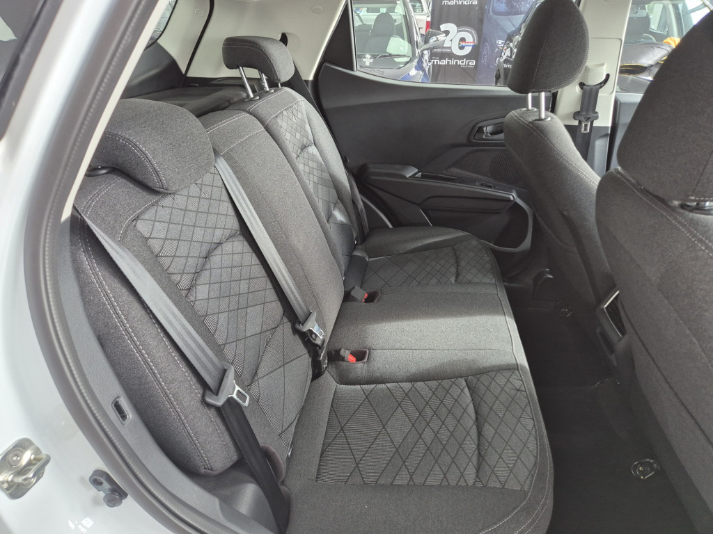 NEW Mahindra XUV3X0 2025 for sale