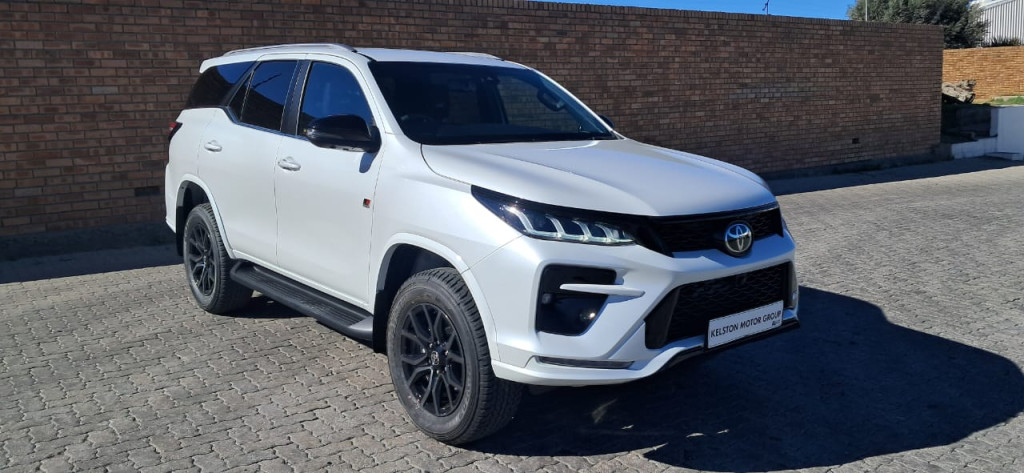 2025 Toyota UNKNOWN Fortuner 28 4x4 GR-S AT for sale - N326320