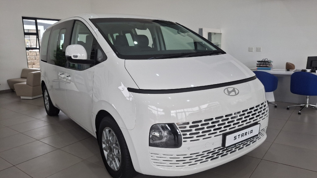 2025 Hyundai Staria R2.2 9s Executive Bus AT for sale - N325740
