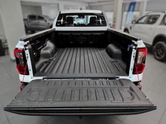 FORD RANGER SUPER CAB 23L SPORT 4X2 10AT