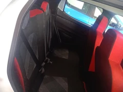 RENAULT KWID 1.0L TECHNO