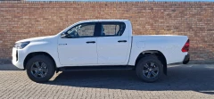 TOYOTA  HILUX DC 28 GD6 RB RAI AT