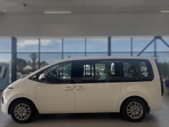 2024 Hyundai Staria R2.2 9s Exec Bus At