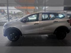 RENAULT TRIBER 1.0L EVOLUTION