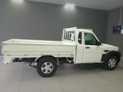 MAHINDRA PIK UP 2.2 MHAWK SC 4X2 MT S4 DROPSIDE AIRCON