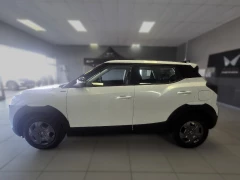 MAHINDRA XUV3X0 1.2T MX3 AT