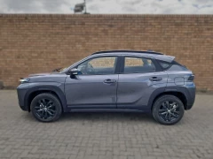 2025 Toyota Starlet Cross 15l Xs At