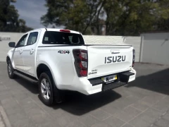 ISUZU 1.9 DDI DOUBLE CAB 4X4 LS AUTOMATIC RHD