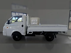 HYUNDAI H100 BAKKIE 2.6 SKD DECK F/L