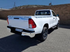 TOYOTA  HILUX SC 24GD6 4X4 RAI 6MT