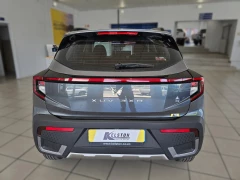 2025 Mahindra Xuv3x0 1.2t Ax5 Mt