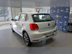 VOLKSWAGEN POLO VIVO 1.4 63KW LIFE