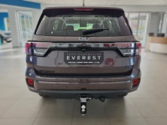 FORD EVEREST 20L SPORT 10AT 4X2