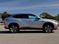2025 Mg Hs Luxury 1.5t A/t