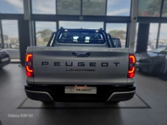 PEUGEOT LANDTREK 1.9 TD 4ACTION DOUBLE CAB 4X4 AT
