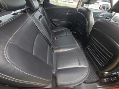 2022 Mahindra Xuv 300 W8 Diesel 1.5 Mt