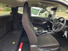 ISUZU 1.9 DDI E/CAB HR L