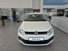 VOLKSWAGEN POLO VIVO 1.4 63KW LIFE