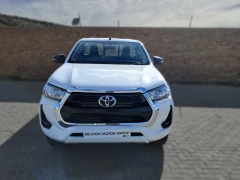 TOYOTA  HILUX SC 24GD6 RB RAI AT