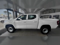 PEUGEOT LANDTREK DOUBLE CAB 1.9D ACTIVE 4X4 MT