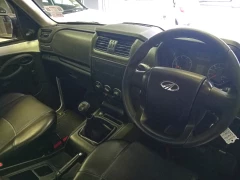 MAHINDRA PIK UP 2.2 MHAWK SC 4X2 MT S4 DROPSIDE AIRCON