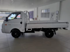 HYUNDAI H100 BAKKIE 2.6 SKD DECK F/L