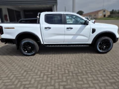 FORD RANGER DOUBLE CAB 3.0L V6 TREMOR 4WD 10AT