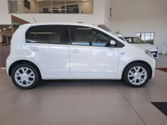 2016 Volkswagen Move Up! 55kw 5 Dr