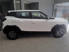 MAHINDRA XUV3X0 1.2T MX3 AT