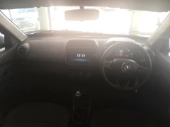 RENAULT KWID 1.0L TECHNO