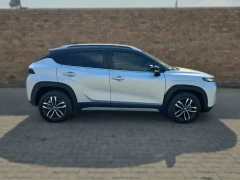 2025 Toyota Starlet Cross 15l Xr At