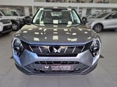 MAHINDRA XUV3X0 1.2T AX5 MT