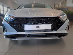 HYUNDAI I20 1.4 PREMIUM AT MY24