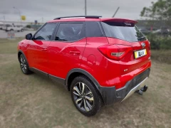 2022 Mahindra Xuv 300 W8 Diesel 1.5 Mt