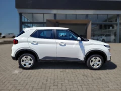 HYUNDAI VENUE 1.2 PREMIUM MT MY24