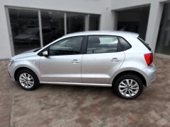 VOLKSWAGEN POLO VIVO 1.6 77KW LIFE TIPTRONIC
