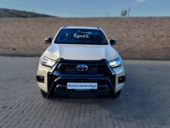 TOYOTA  HILUX DC 28 RB LGD55 6AT