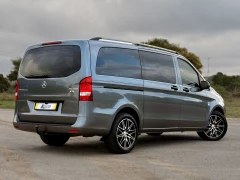 2022 Mercedes  Mercedes-benz Vito 116 22 Cdi Tourer Pro At