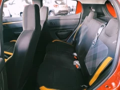 RENAULT KWID 1.0L LIMITED ED. 10-YR