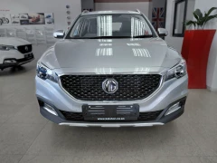 MG ZS 1.5 LUXURY A/T