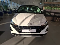 HYUNDAI I20 1.4 EXECUTIVE AUTOMATIC 2 TONE MY26