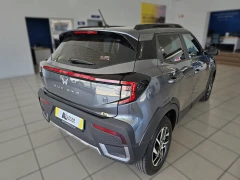 2025 Mahindra Xuv3x0 1.2t Ax5 Mt