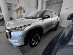 2025 Nissan Magnite 10 Visia
