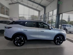 OMODA C7 ELEGANCE