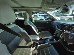 2021 Volkswagen T-roc 1.4 Tsi 110kw Design Tiptronic