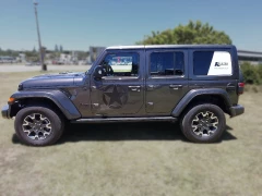 2025 Jeep Wrangler Sahara 4dr 2.0ll 4x4 Bat 