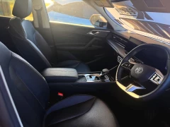 2025 Mg Hs Luxury 1.5t A/t